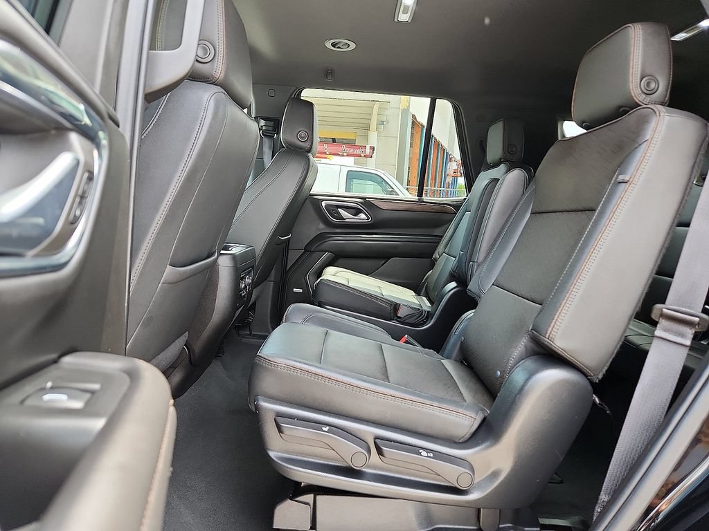 Used 2023 Chevrolet Tahoe High Country AWD/4WD image 6