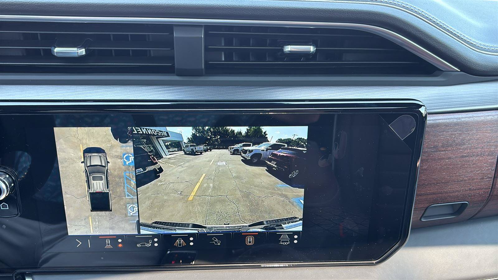 New 2026 GMC Sierra 1500 Denali Ultimate AWD/4WD image 36