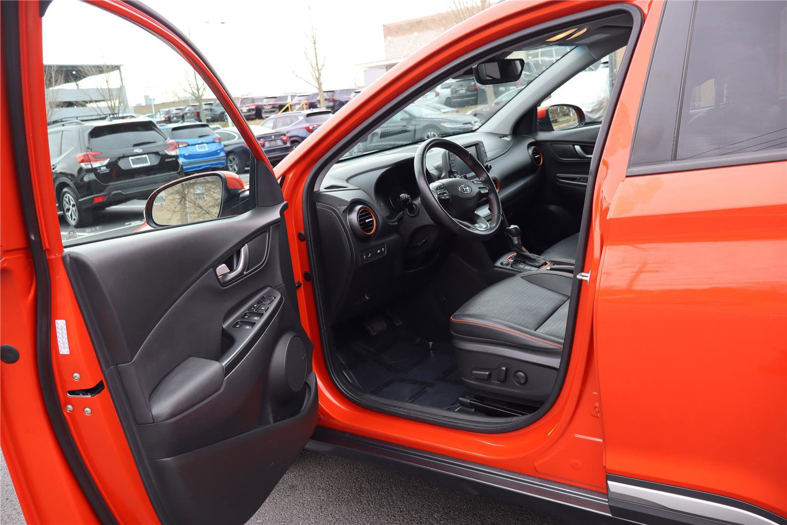 Used 2020 Hyundai Kona Limited image 12