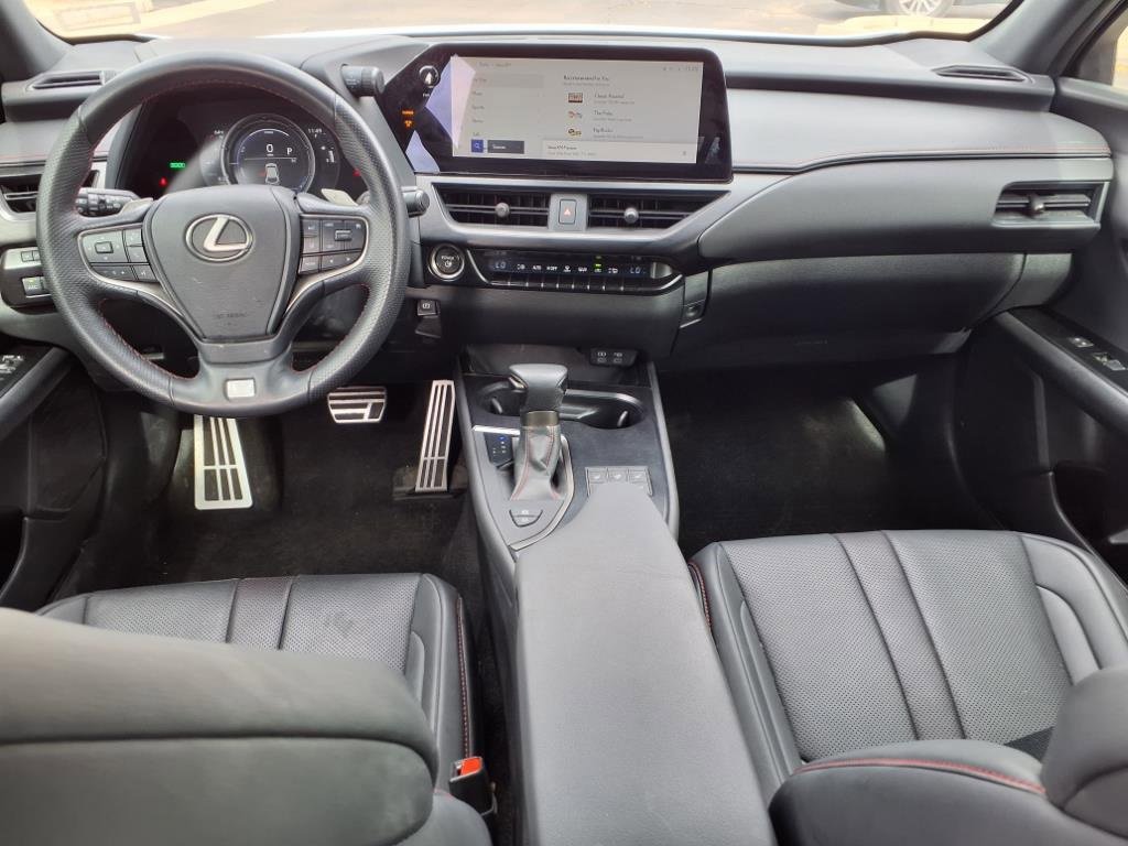 Used 2024 Lexus UX 250h F Sport image 7
