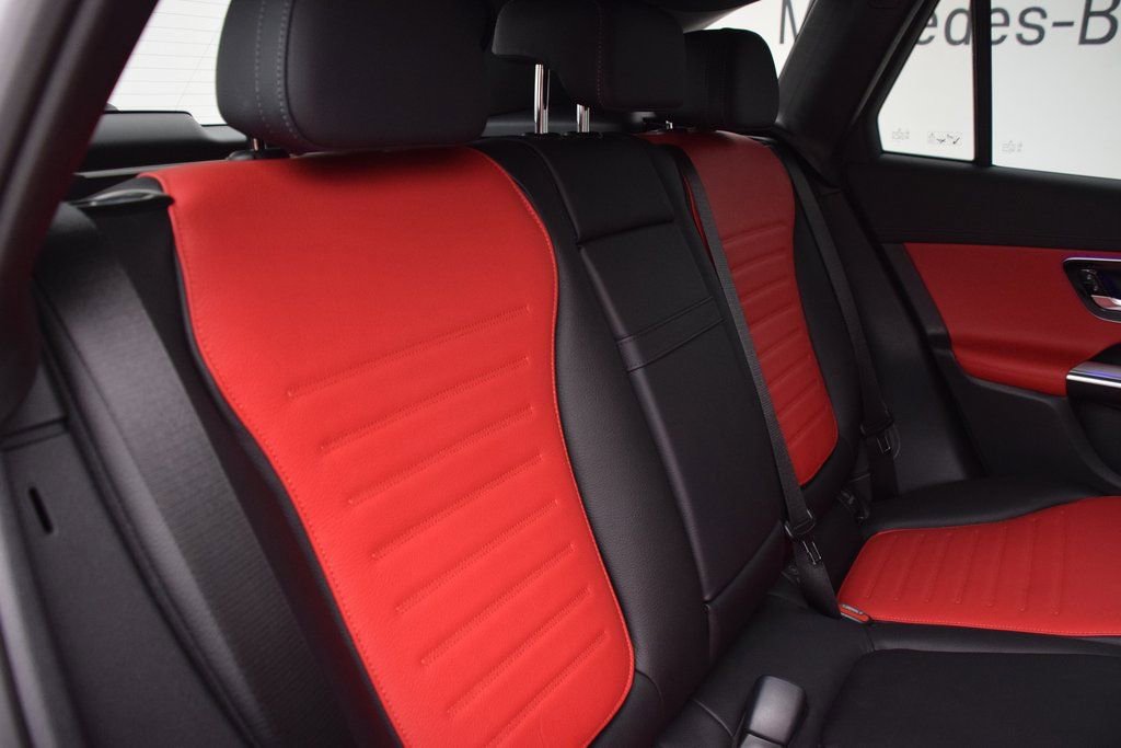 New 2026 Mercedes-Benz GLC 300 image 17