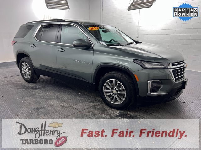 Used 2022 Chevrolet Traverse LT image 3