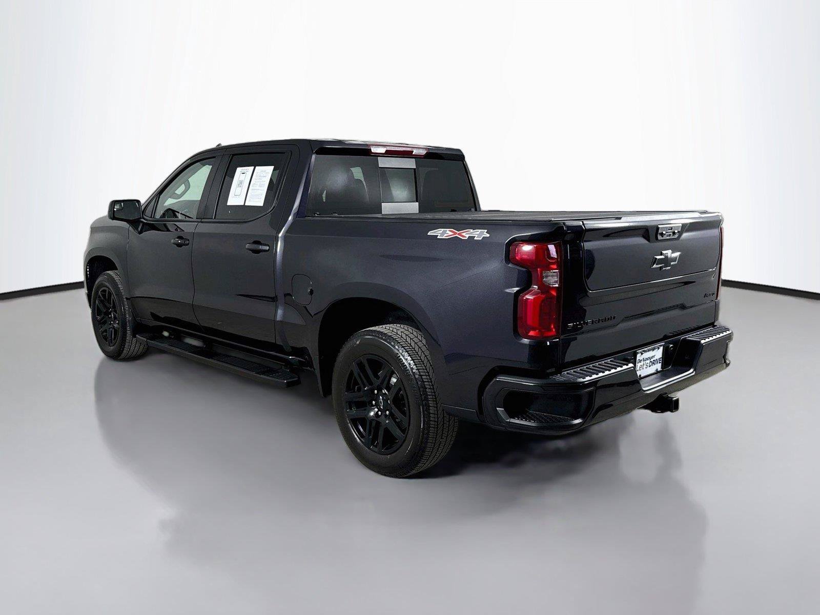 Used 2024 Chevrolet Silverado 1500 RST w/ Convenience Package II AWD/4WD image 7