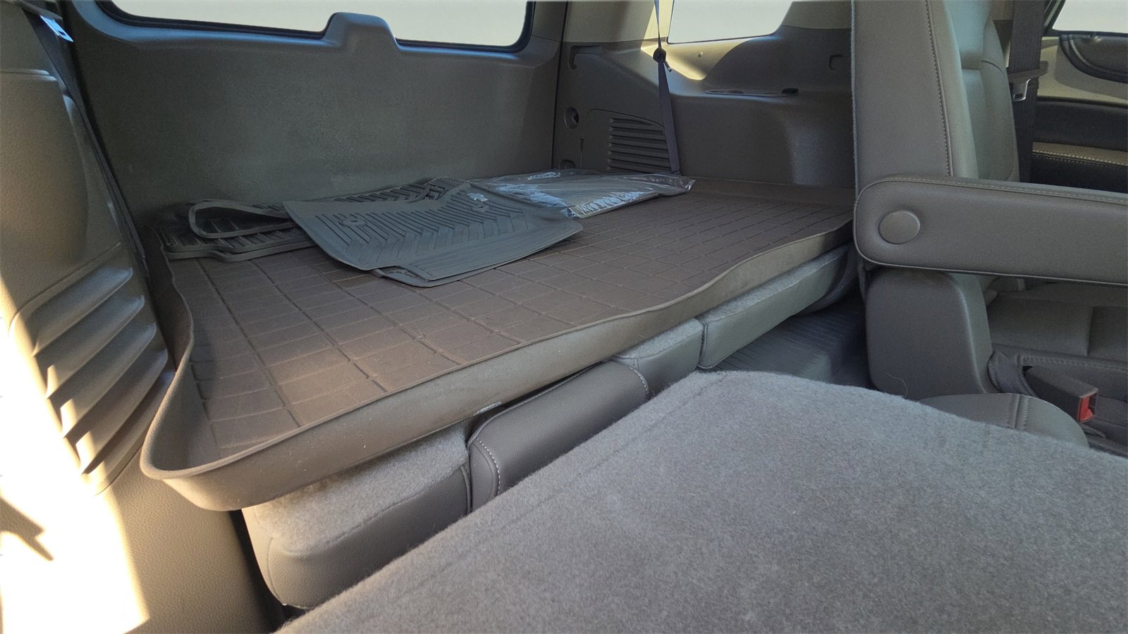 Used 2019 Chevrolet Tahoe Premier image 18