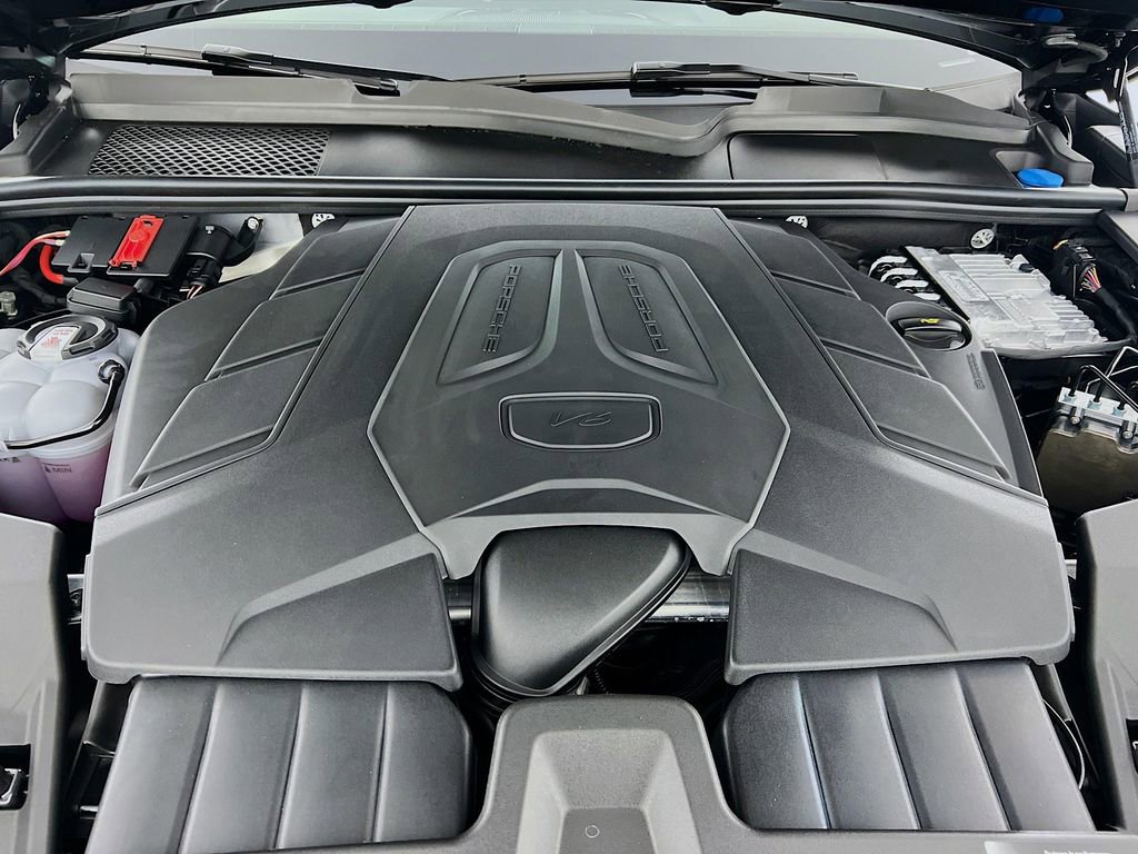 New 2026 Porsche Cayenne image 32