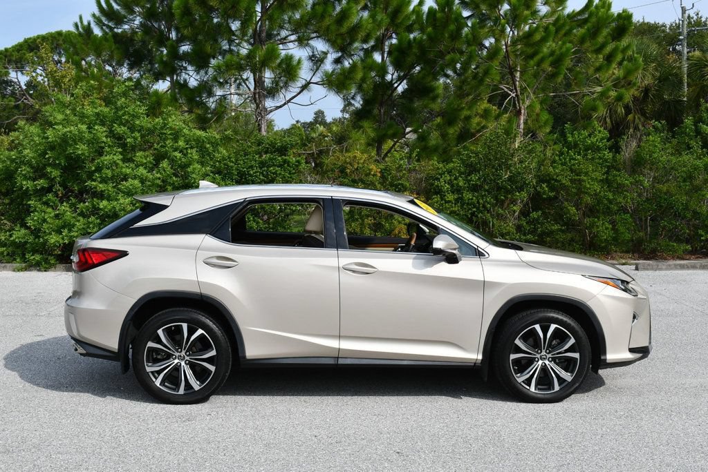 Used 2019 Lexus RX 350 AWD w/ Navigation Package image 7