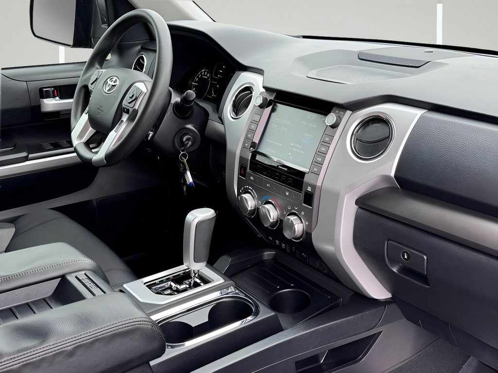 Used 2021 Toyota Tundra SR5 RWD image 6