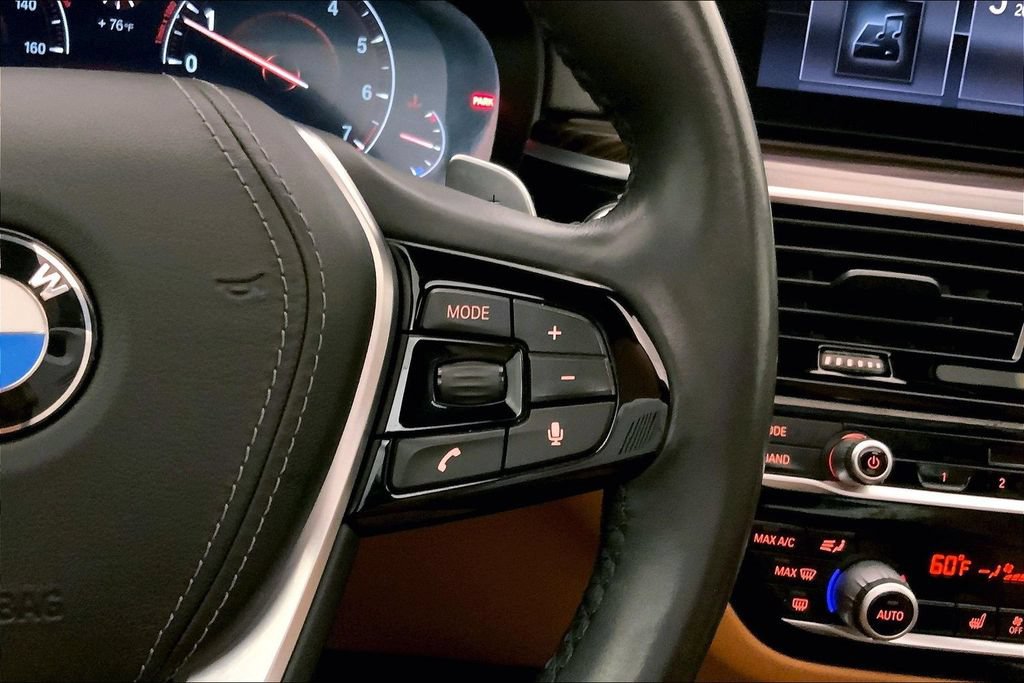 Used 2019 BMW 540i w/ Executive Package RWD image 19