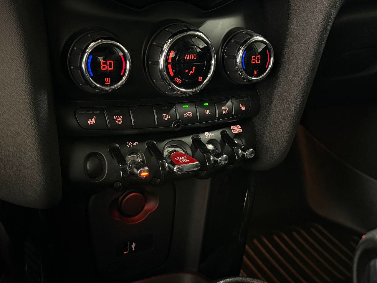 Used 2019 MINI Cooper S FWD image 38