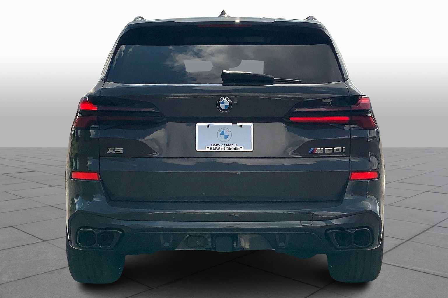 New 2026 BMW X5 M60i image 4