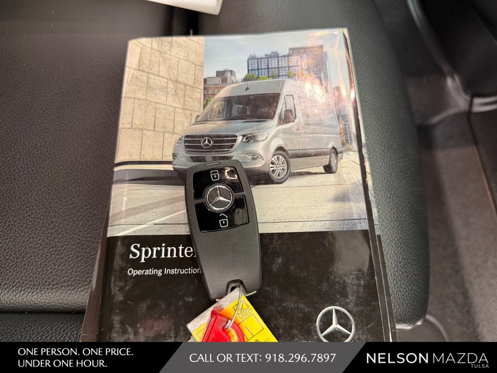 Used 2019 Mercedes-Benz Sprinter 2500 image 44