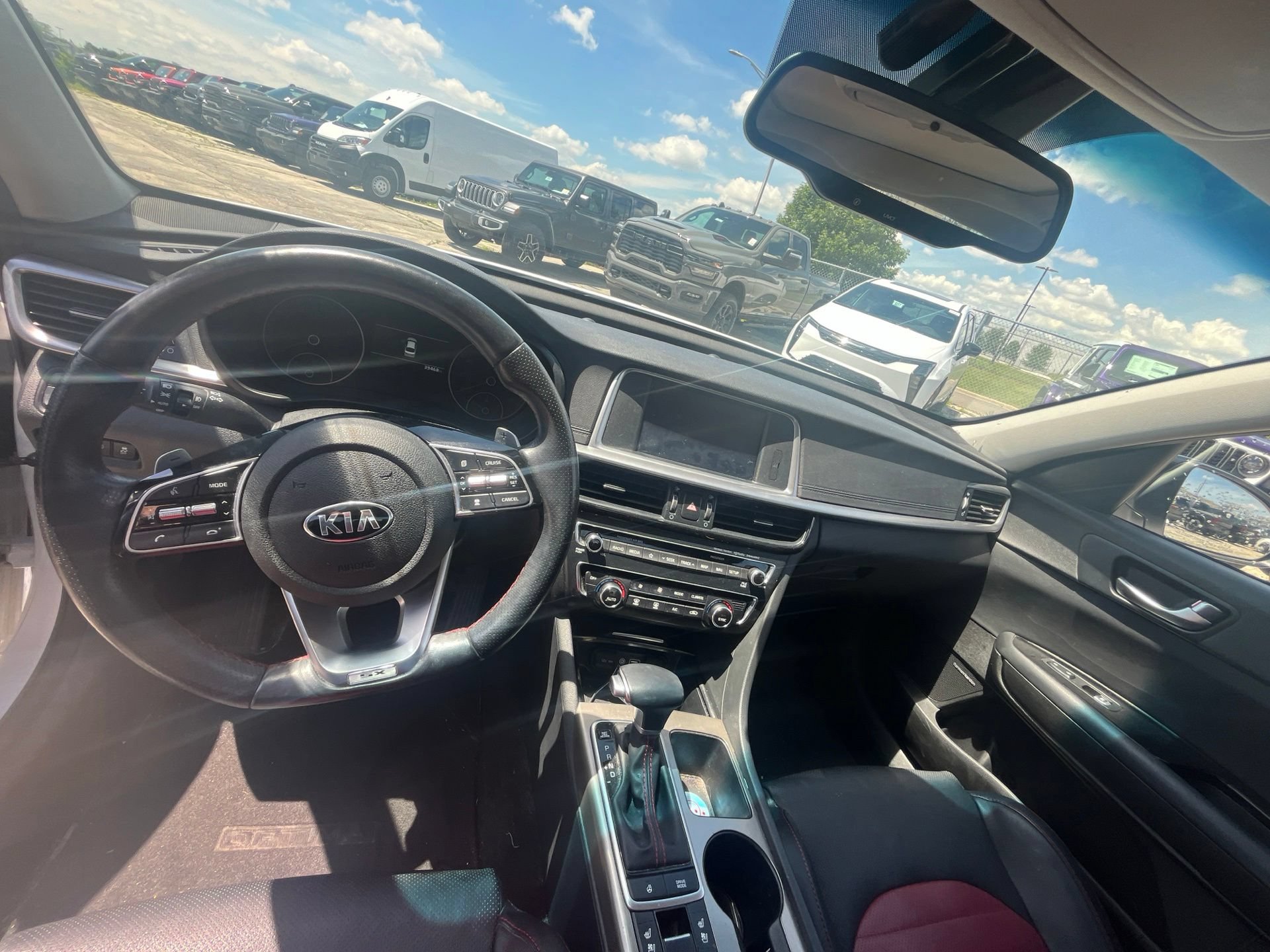 Used 2019 Kia Optima SX FWD image 10