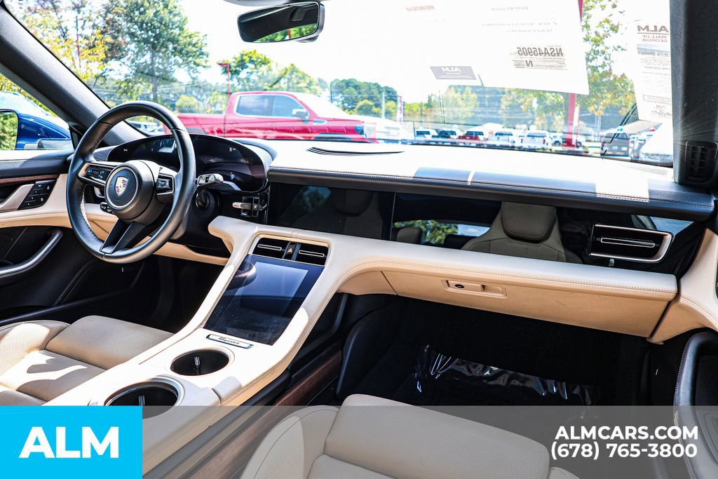 Used 2022 Porsche Taycan 4S image 30