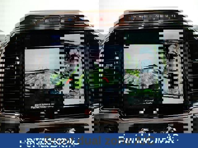 Used 2022 Ford F250 Lariat w/ Lariat Value Package image 17