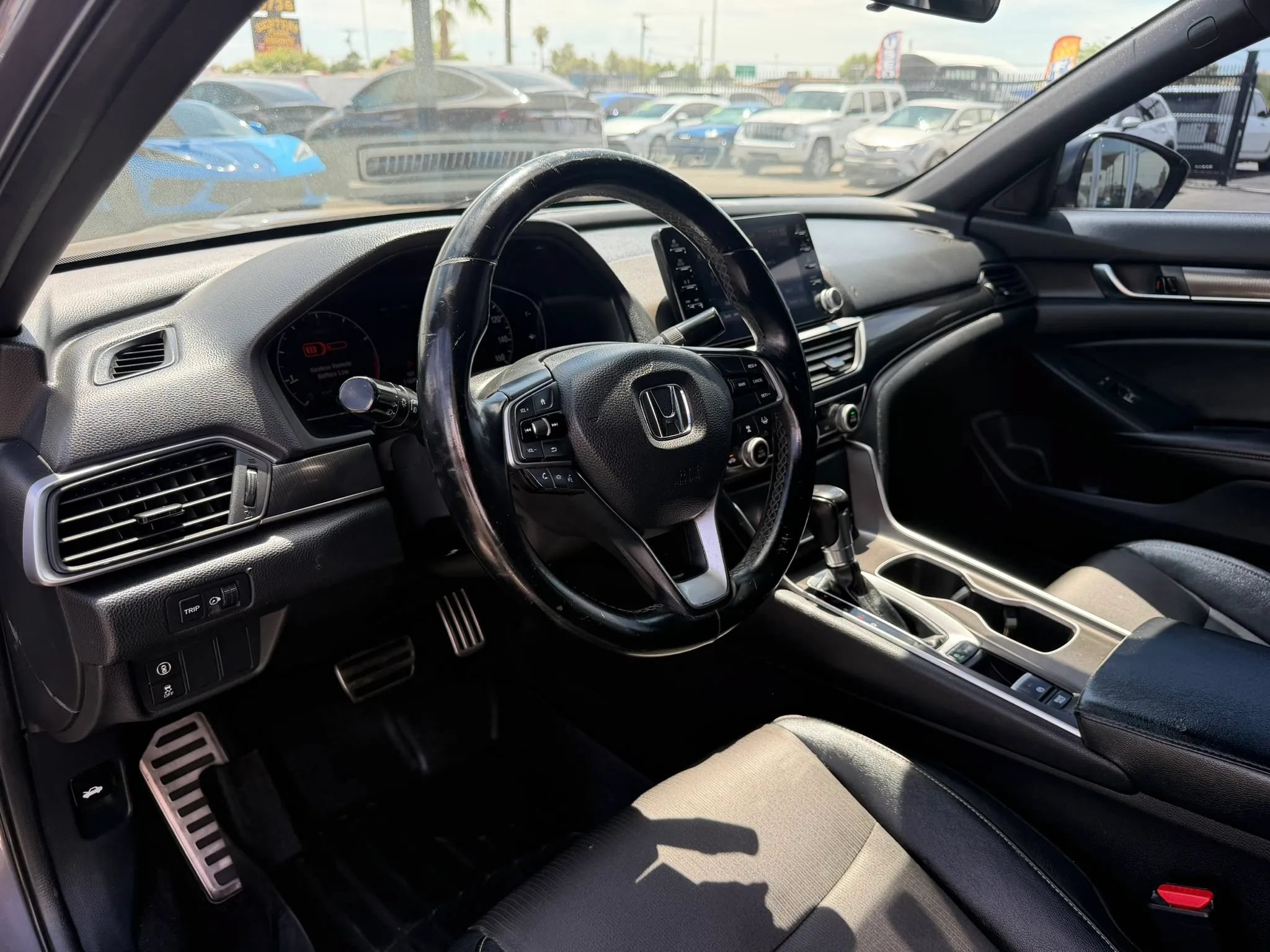 Used 2018 Honda Accord Sport image 19