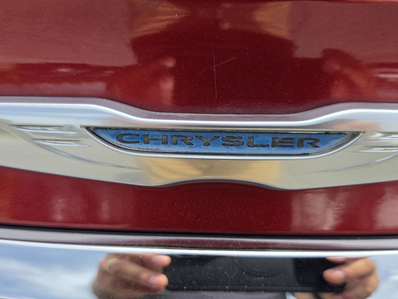 Used 2012 Chrysler 200 Limited FWD image 20