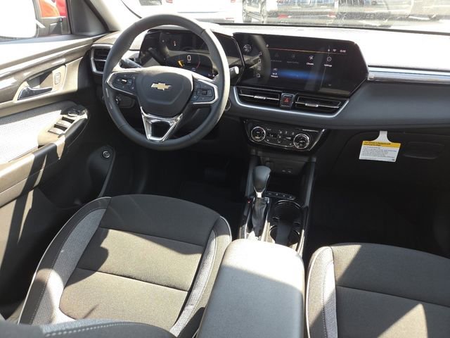 New 2026 Chevrolet TrailBlazer LT FWD image 30