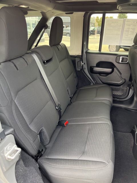 Used 2020 Jeep Wrangler Unlimited Sport image 14