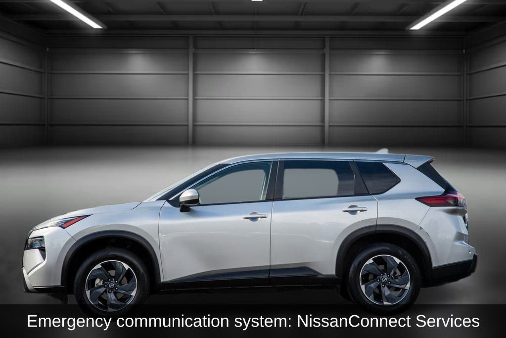 Used 2024 Nissan Rogue SV image 7