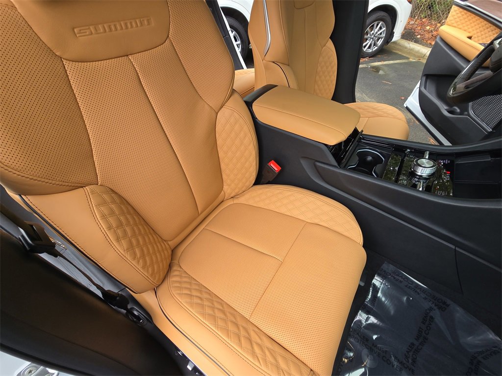 New 2025 Jeep Grand Cherokee Summit w/ Luxury Tech Group V image 10