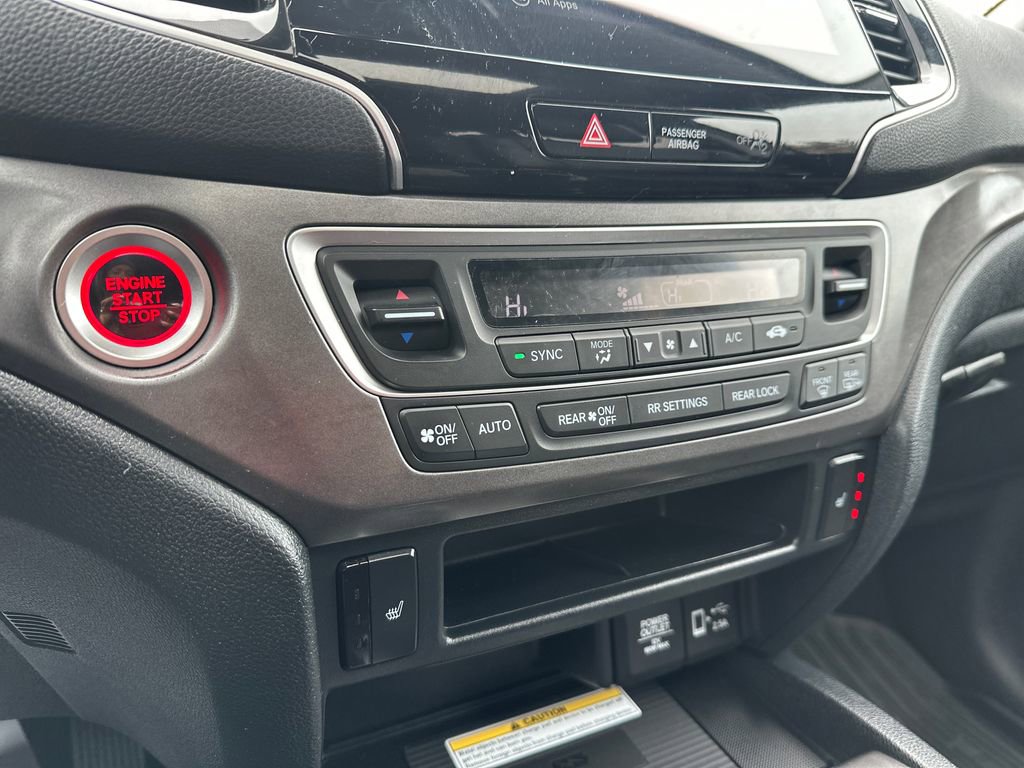 Used 2022 Honda Pilot Special Edition image 12