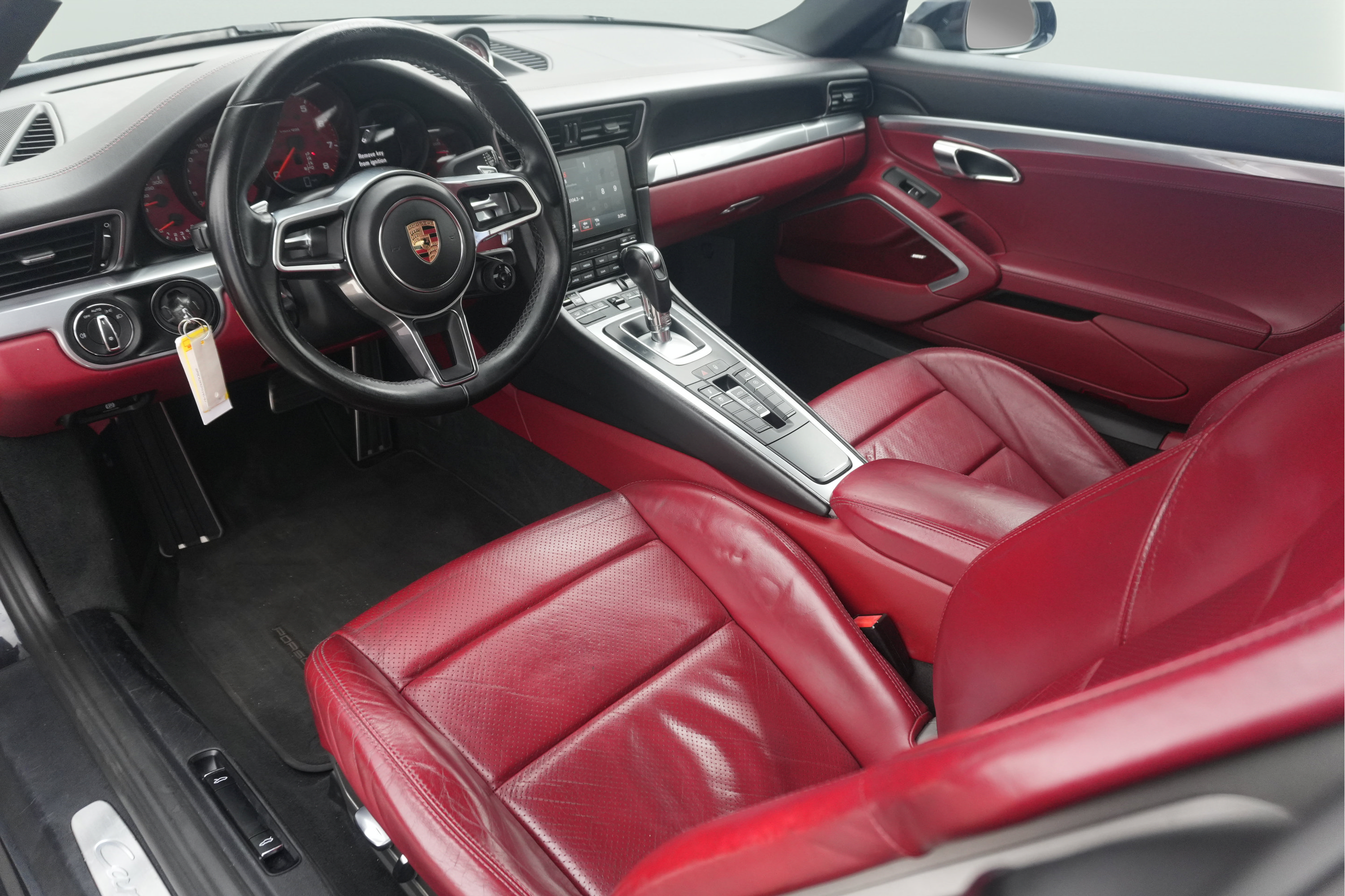 Used 2017 Porsche 911 Carrera RWD image 39