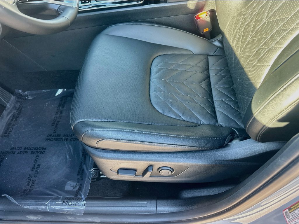 Certified 2024 Kia Sportage X-Line w/ X-Line Premium Package AWD/4WD image 19