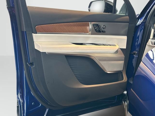 New 2026 Cadillac Vistiq Sport image 8