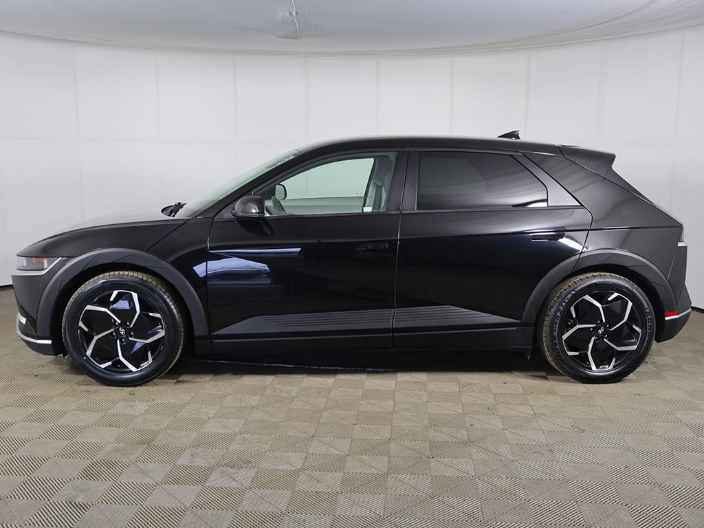 Used 2022 Hyundai Ioniq 5 SE w/ Cargo Package RWD image 13