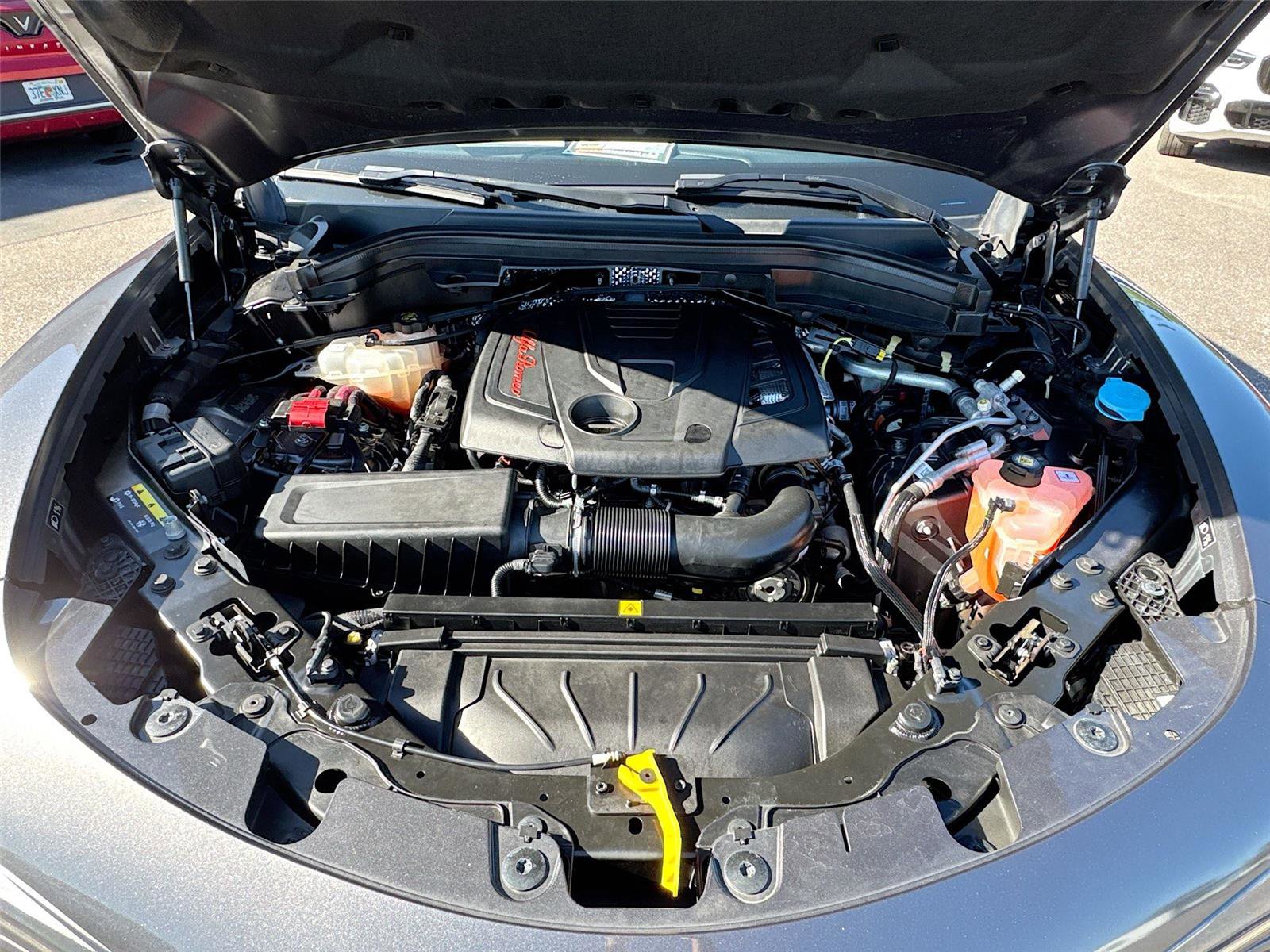 Used 2024 Alfa Romeo Stelvio Sprint image 29