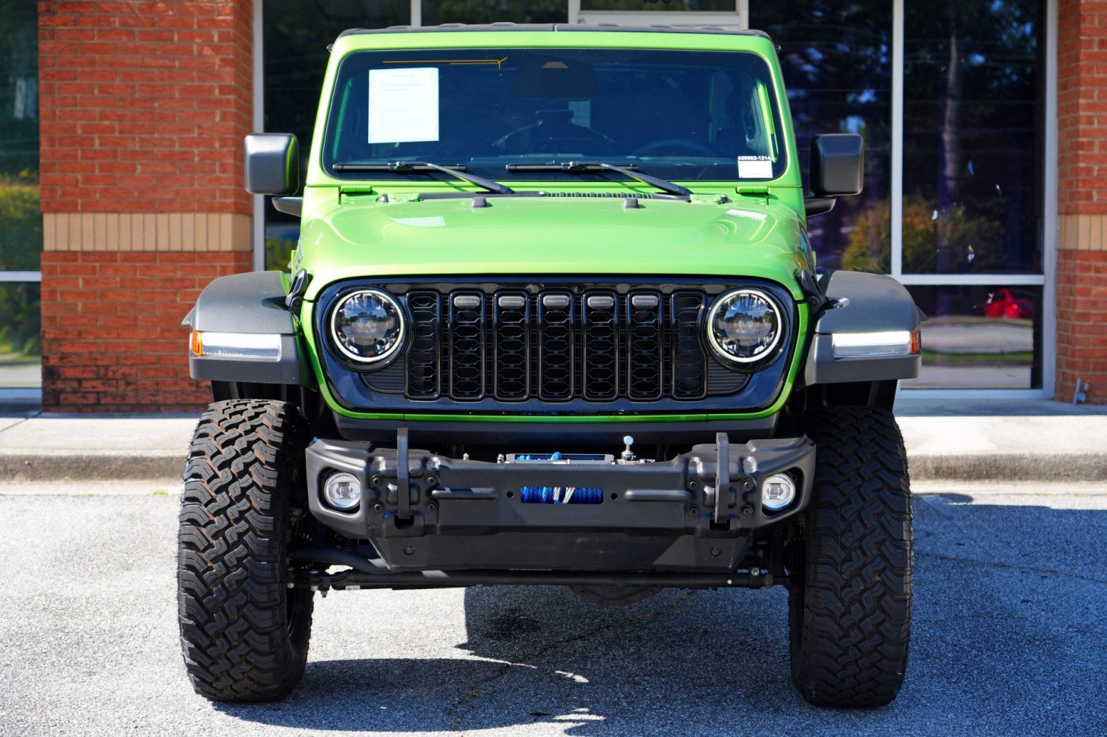 Used 2025 Jeep Wrangler Sport AWD/4WD image 48