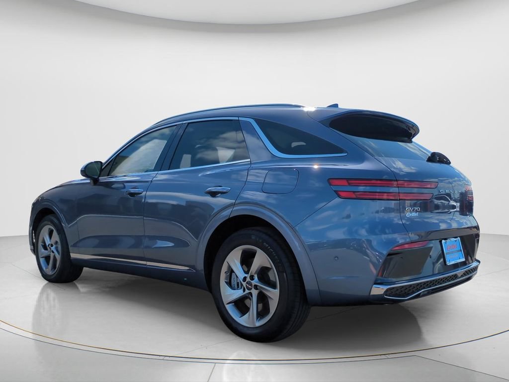 Used 2026 Genesis GV70 2.5T Advanced AWD/4WD image 7