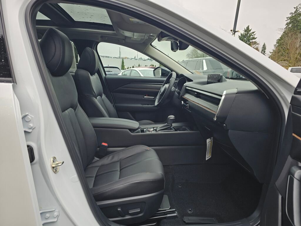 New 2026 MAZDA CX-50 2.5 Hybrid w/ Cargo Package image 32