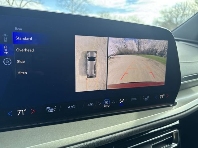 New 2026 Chevrolet Traverse LT w/ Driver Confidence Package image 17