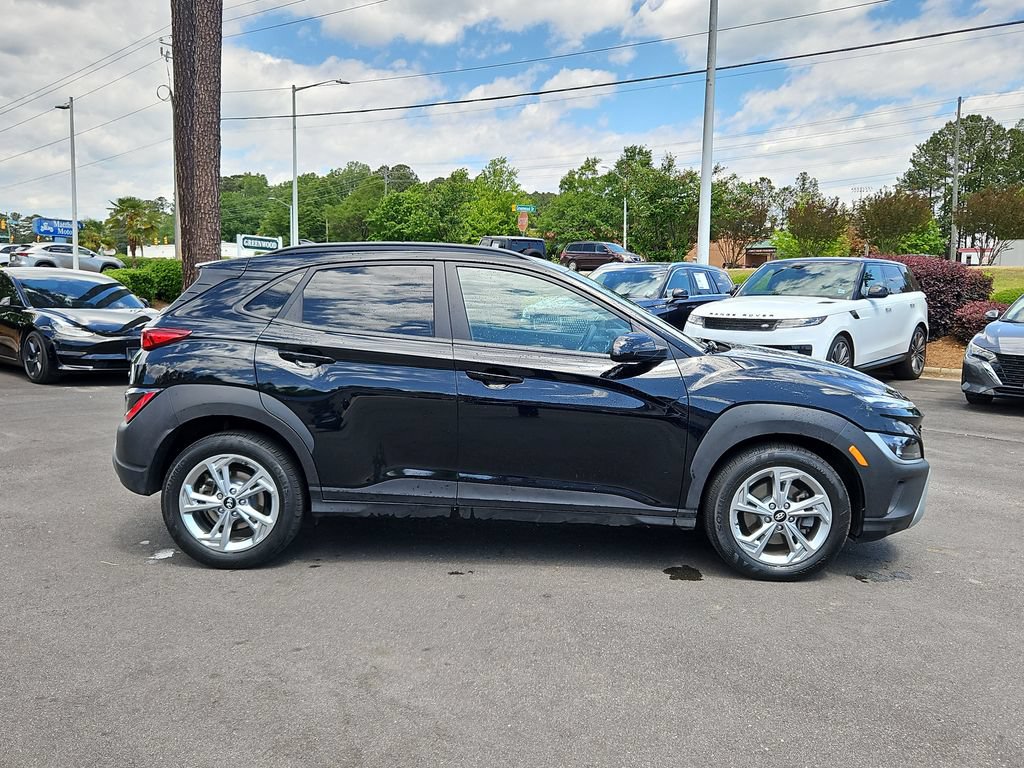 Used 2023 Hyundai Kona SEL w/ Cargo Package AWD/4WD image 8