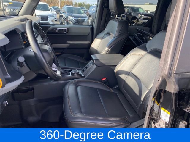 Used 2022 Ford Bronco Badlands image 15