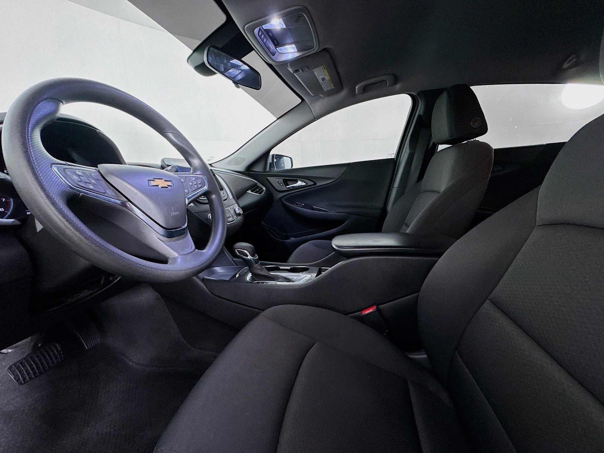 Used 2021 Chevrolet Malibu LS image 21