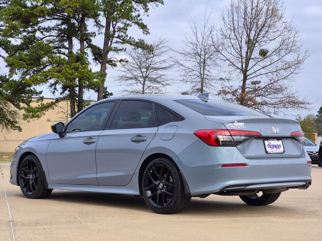 Used 2024 Honda Civic Sport image 4
