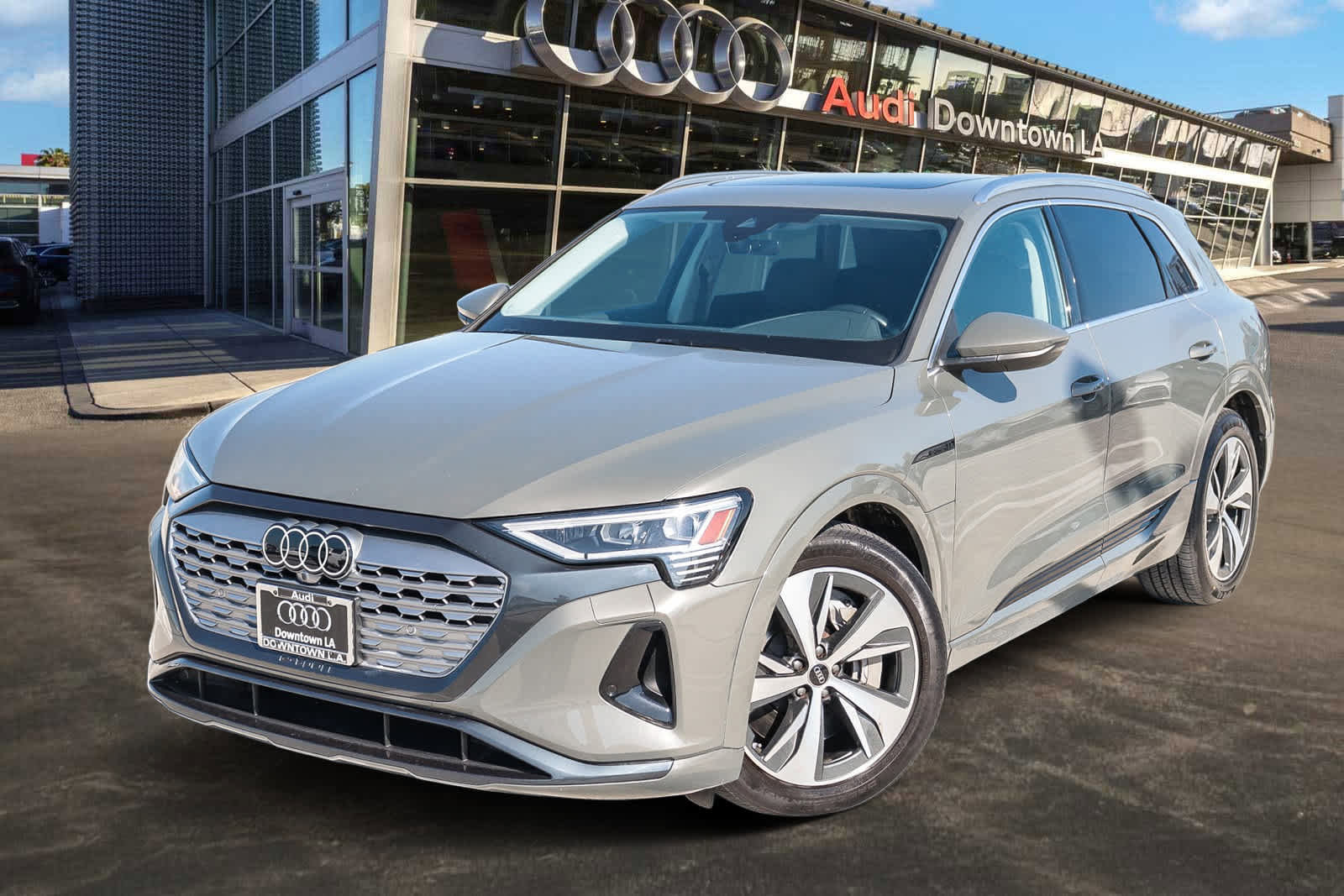 Used 2024 Audi Q8 e-tron Premium