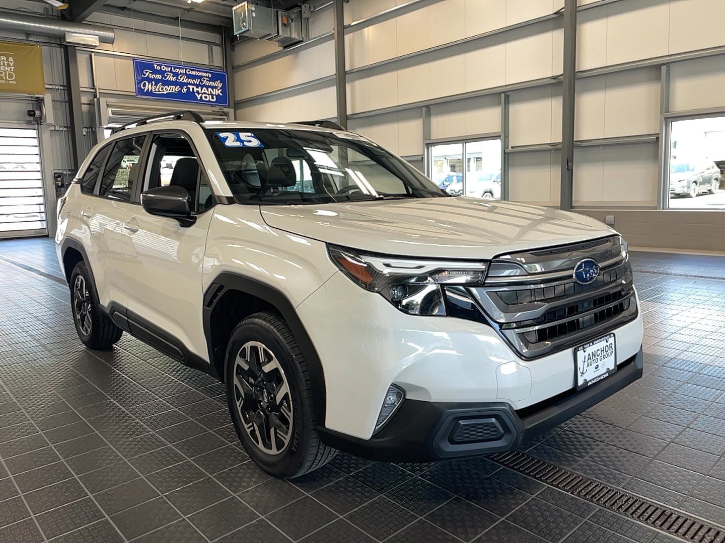 Used 2025 Subaru Forester Premium AWD/4WD image 1