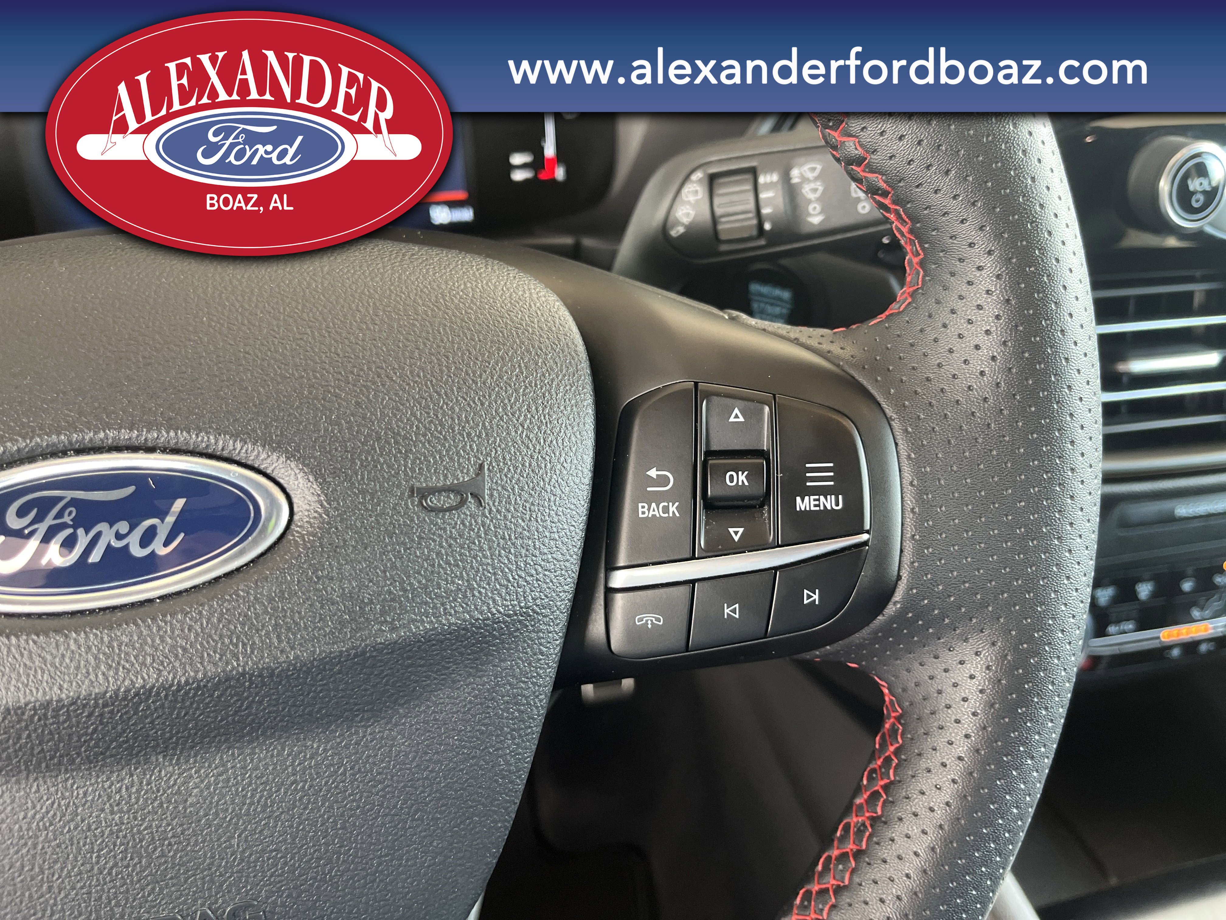 Used 2024 Ford Escape ST-Line image 28