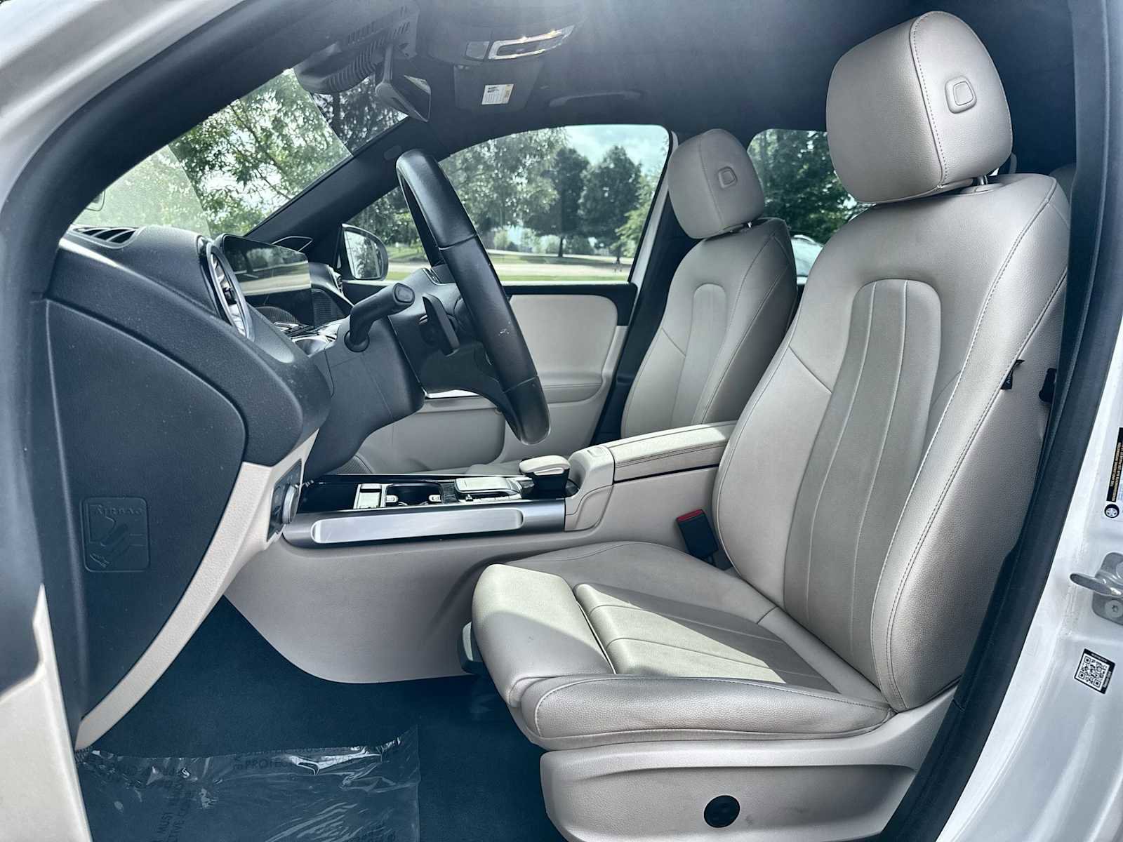 Certified 2023 Mercedes-Benz EQB 250+ image 3