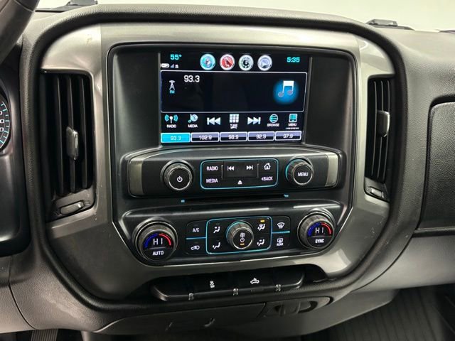 Used 2018 Chevrolet Silverado 1500 LT w/ All Star Edition AWD/4WD image 22