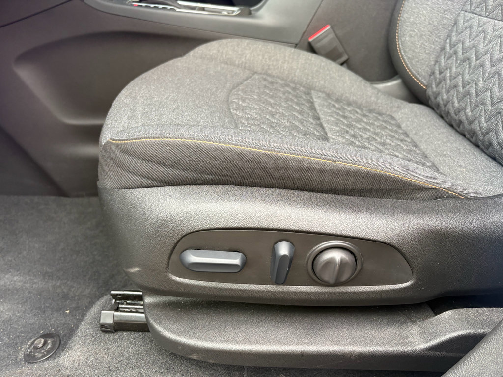 Used 2024 Chevrolet Equinox LT AWD/4WD image 14