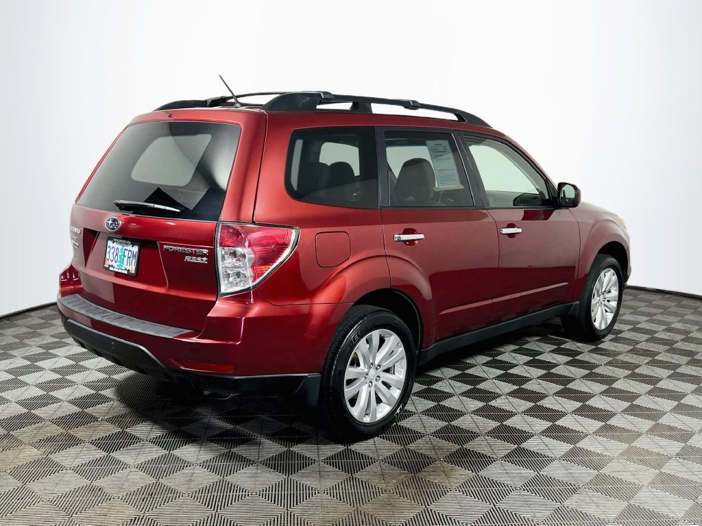 Used 2012 Subaru Forester 2.5X Premium w/ All-Weather Pkg AWD/4WD image 7