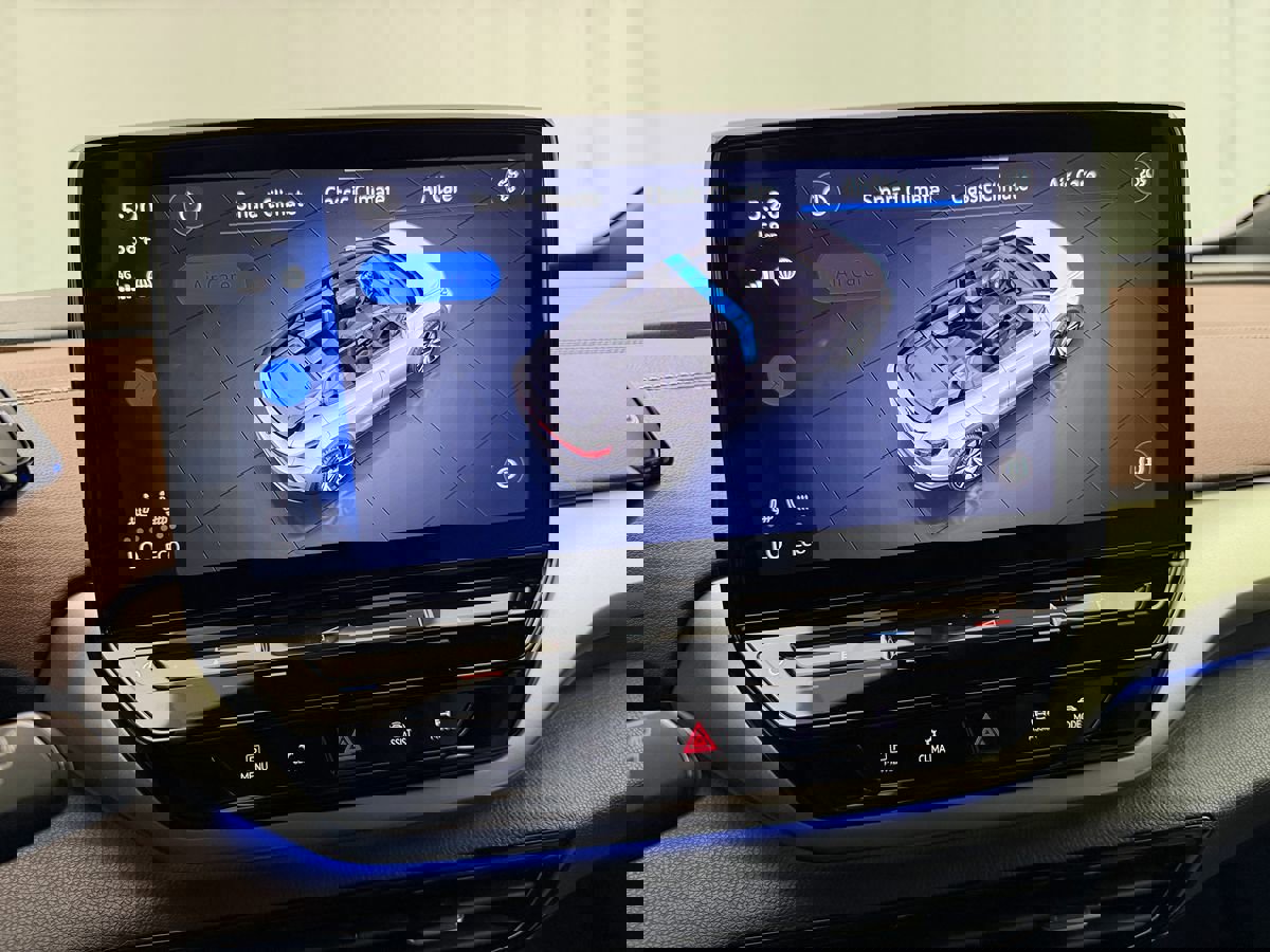 Used 2023 Volkswagen ID.4 Pro image 31