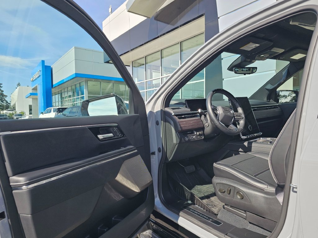 Used 2026 GMC Sierra EV Denali AWD/4WD image 22