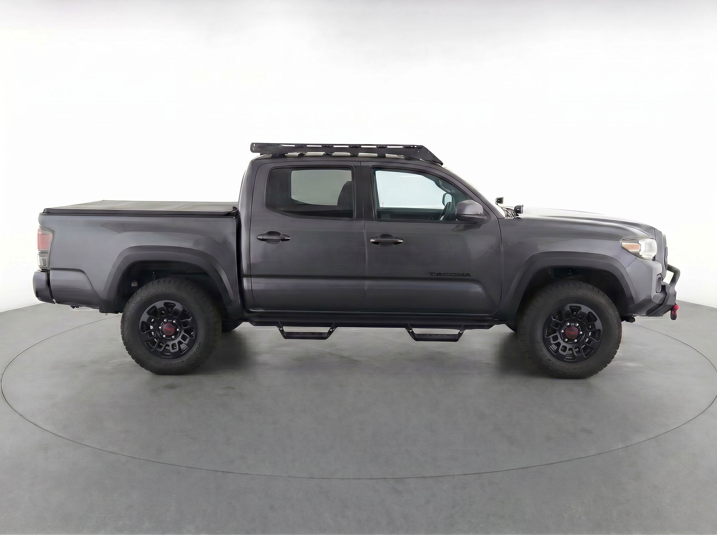 Used 2021 Toyota Tacoma SR5 RWD image 7