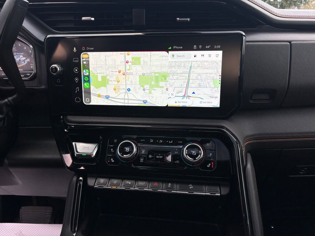 Certified 2025 GMC Sierra 3500 AT4 w/ AT4 Premium Plus Package image 19