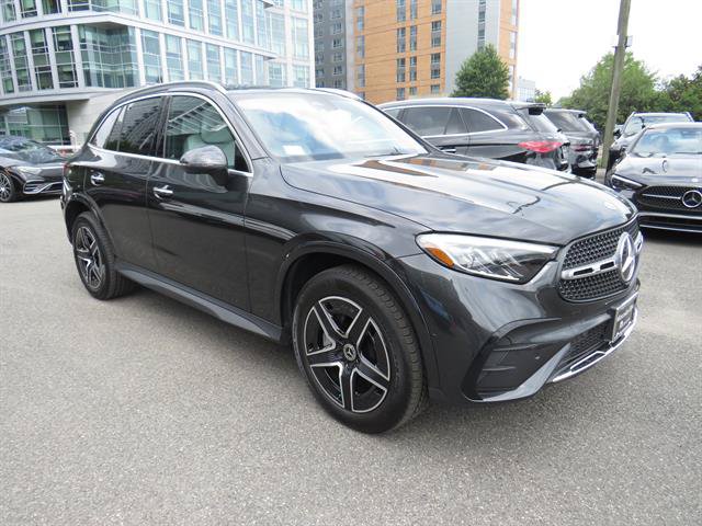 Used 2026 Mercedes-Benz GLC 350e 4MATIC image 5